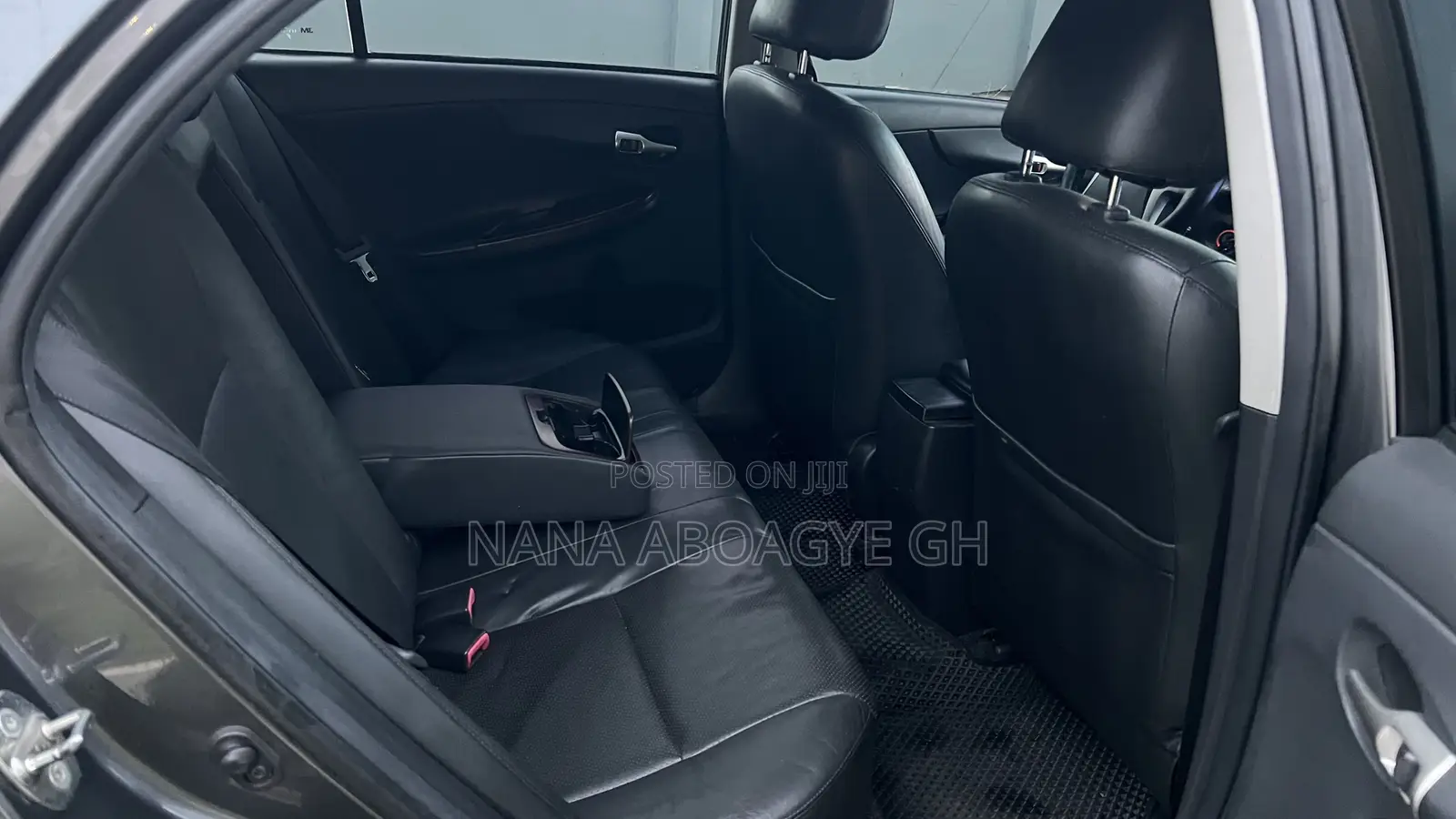 Toyota Corolla 2013 Gray