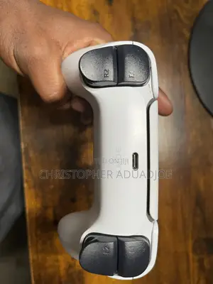 PS5 Controller