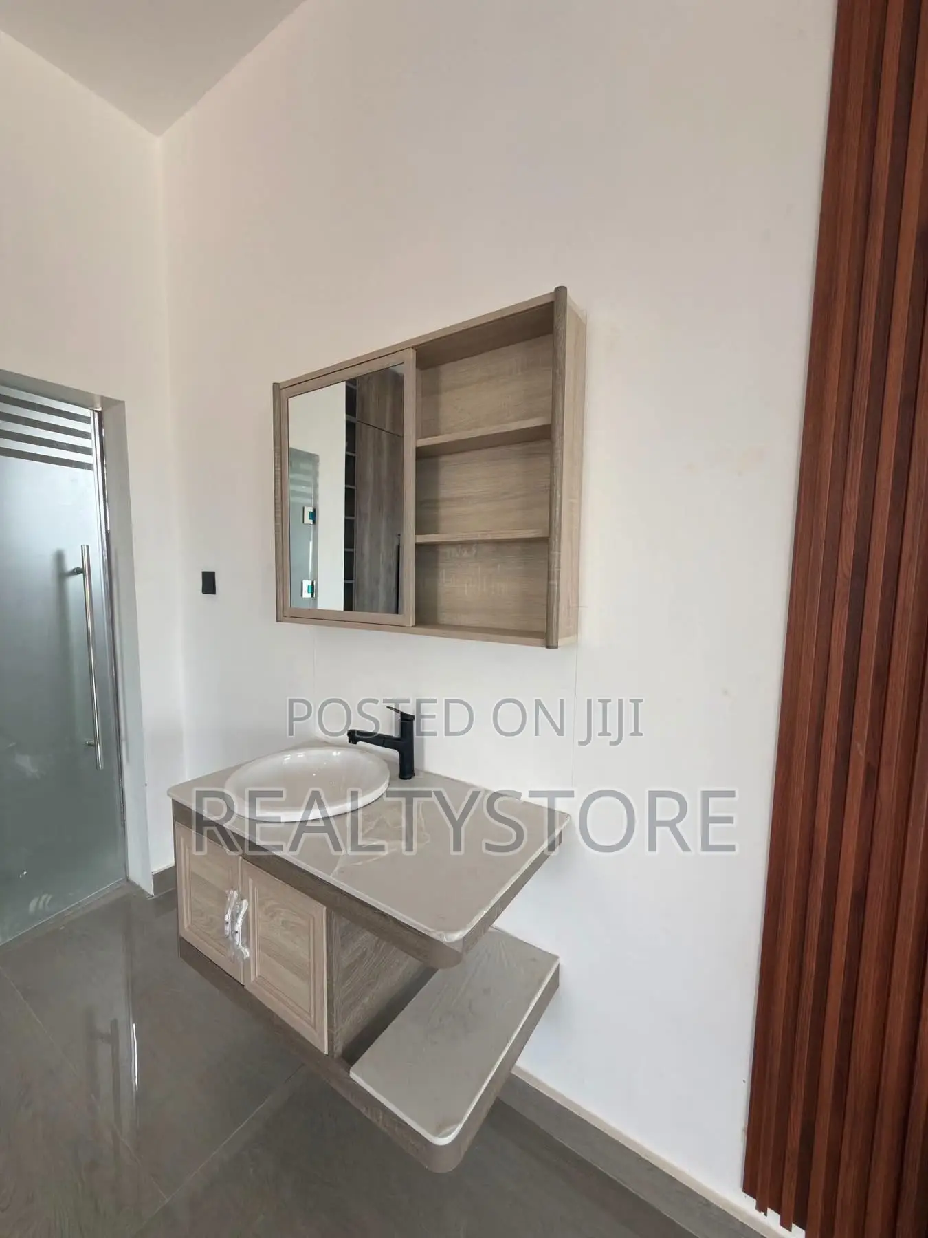 4bdrm House in East Legon Hills, Accra Metropolitan for sale