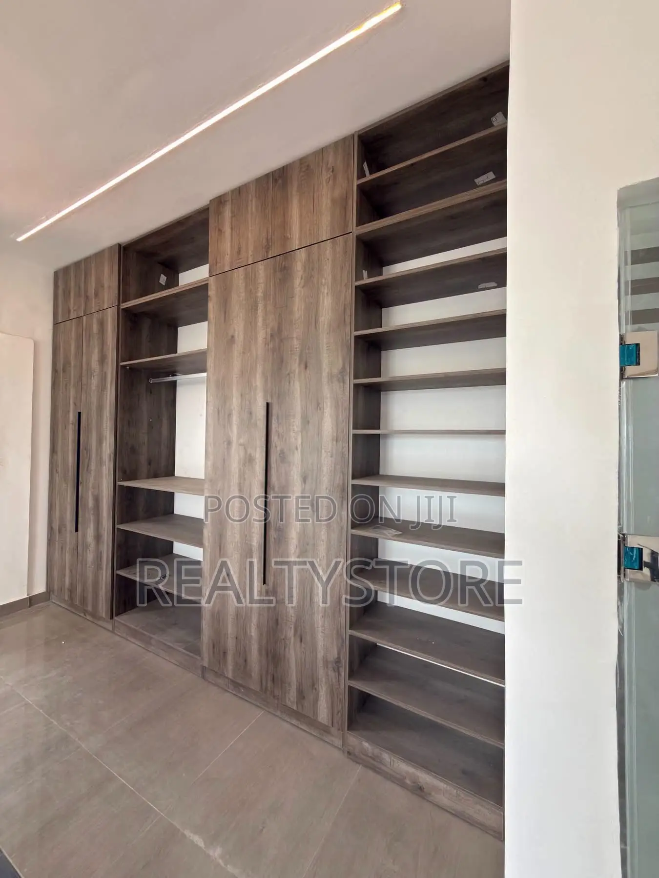 4bdrm House in East Legon Hills, Accra Metropolitan for sale