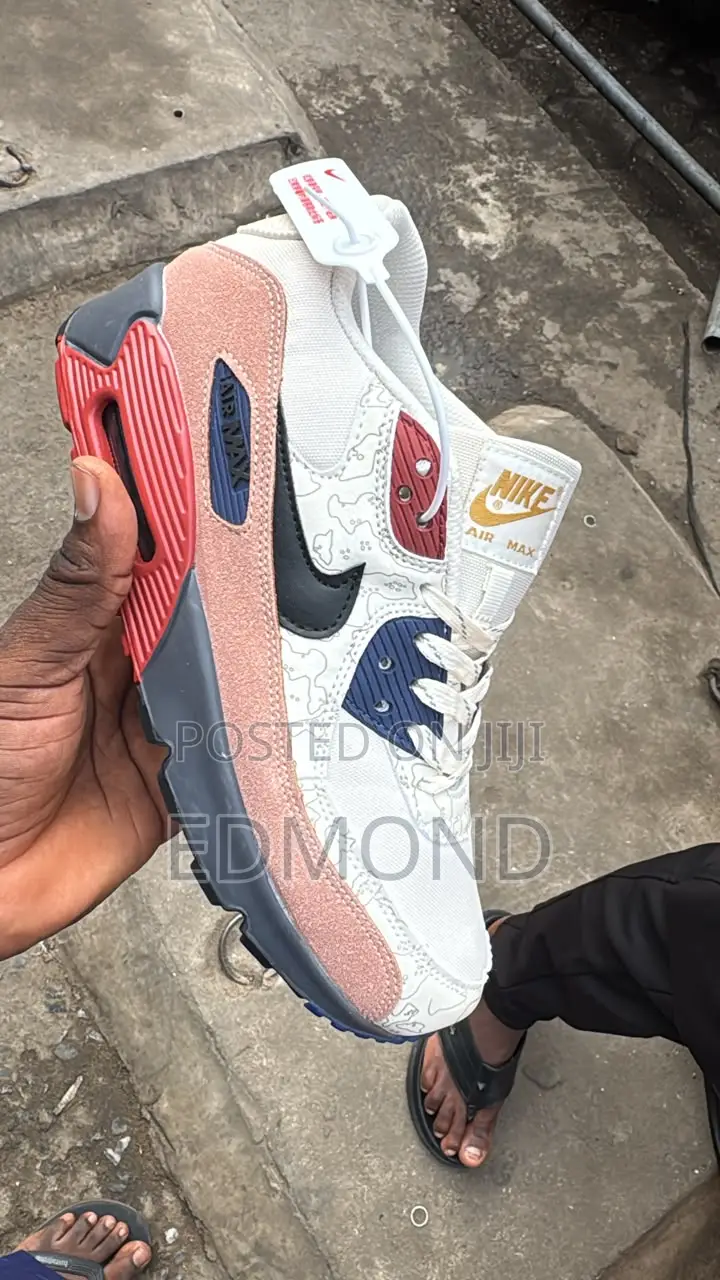 Your Authentic Sneakers Hub