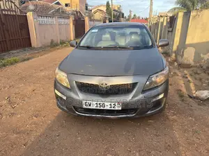 Toyota Corolla 2010 Gray