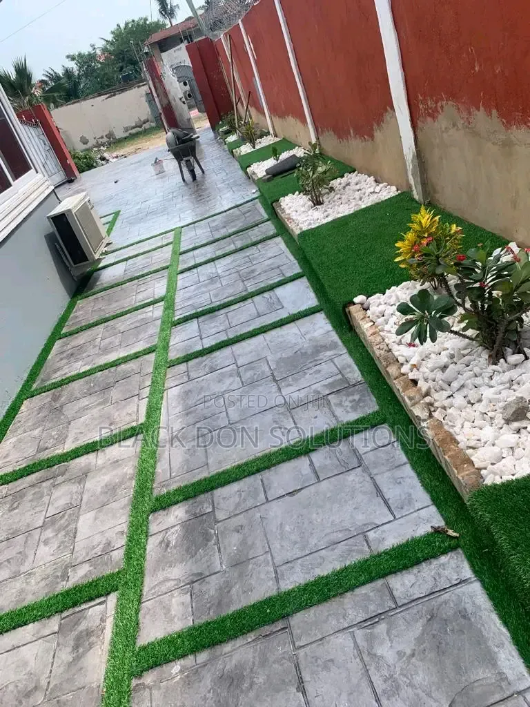 Landscaping Designer Setters.