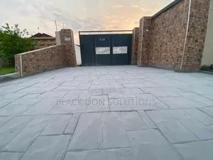 Landscaping Designer Setters.