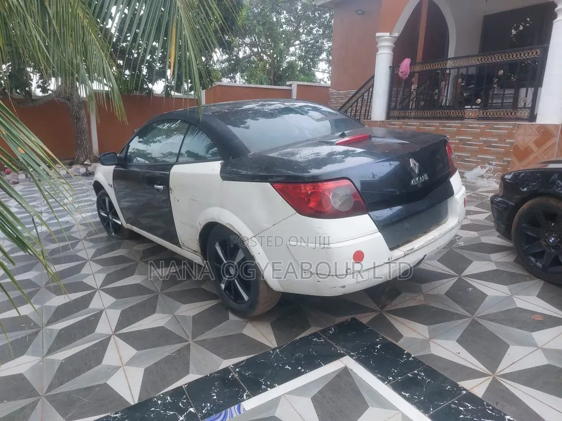 Renault Megane 1.6 Coupe Cabriolet 2009 White