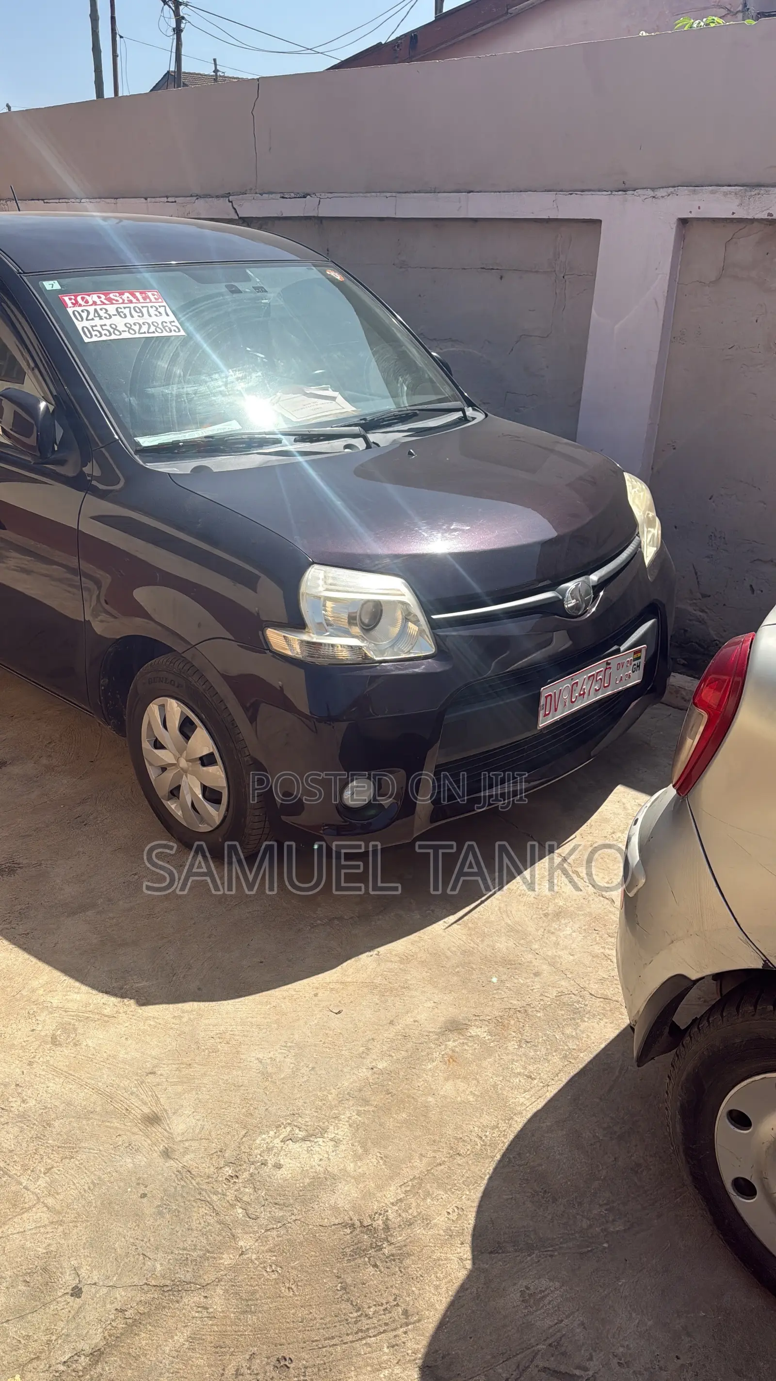 Toyota Sienta 2013 Gray