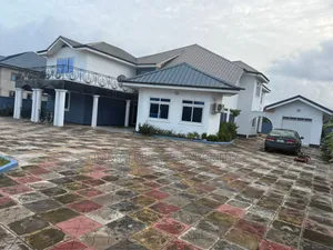 8bdrm Duplex in Haatso, ECOMOG for sale