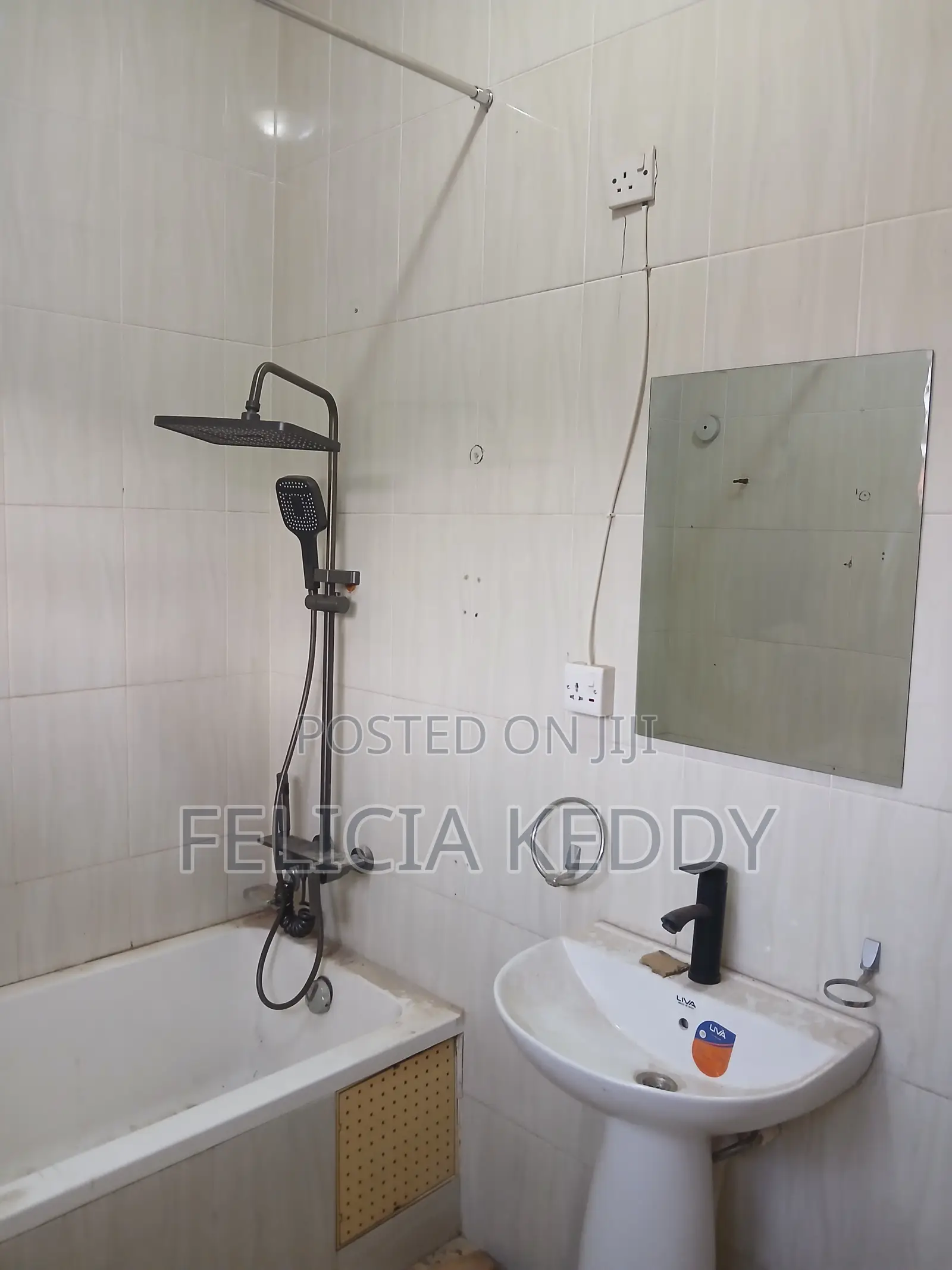 3bdrm House in Devtraco Court, Community 25 for rent