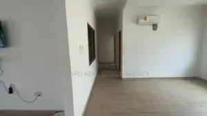 6bdrm House in Sefdard Properties, Achimota for sale