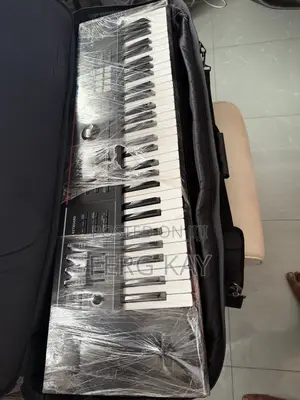 Roland Juno DS 61