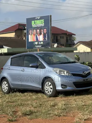 Toyota Vitz 1.3 FWD 5dr 2013