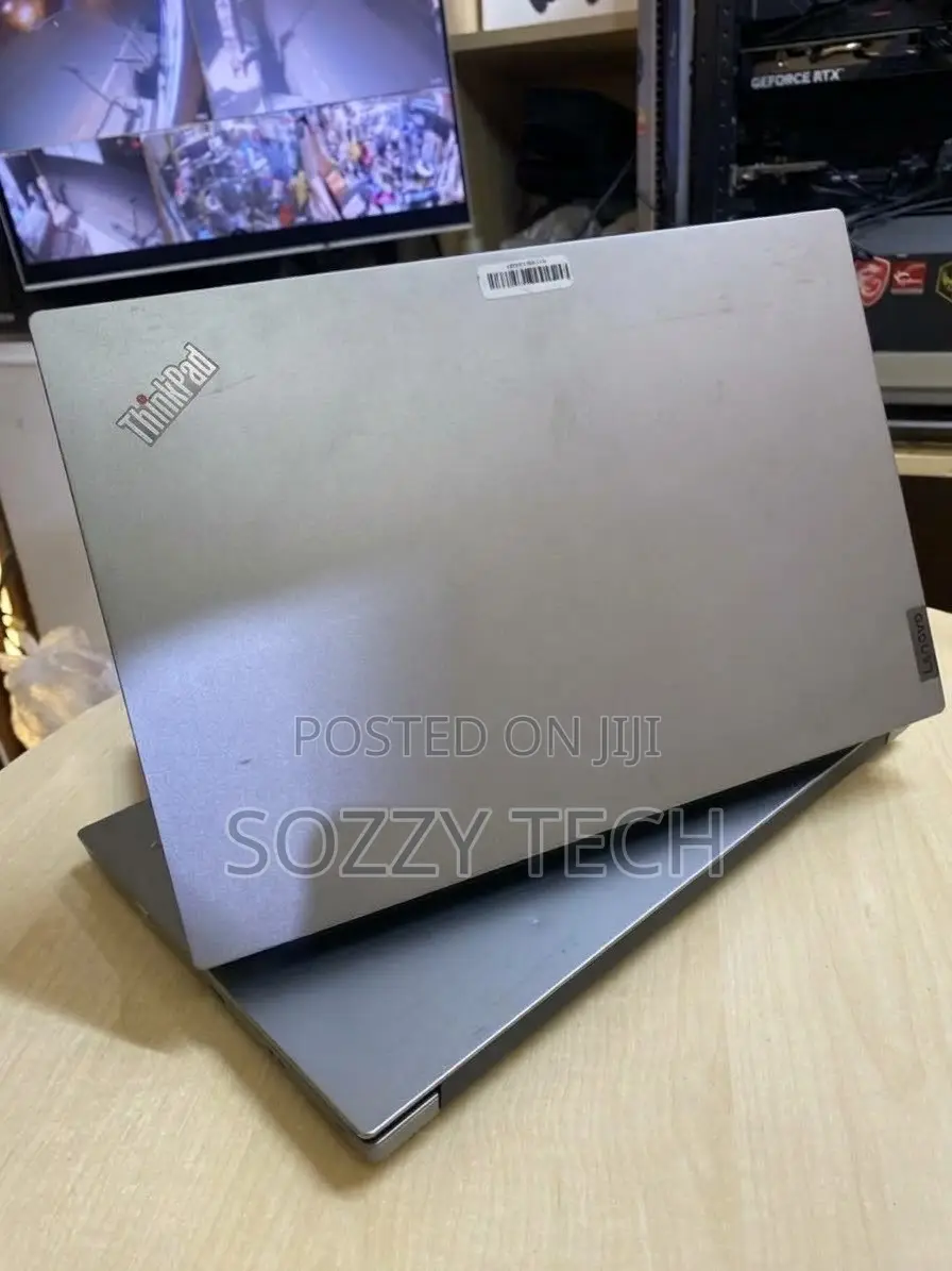 New Laptop Lenovo ThinkPad E14 Gen 6 16GB Intel Core i5 SSD 256GB