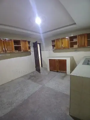 4bdrm House in Sefdard Properties, Amasaman for rent