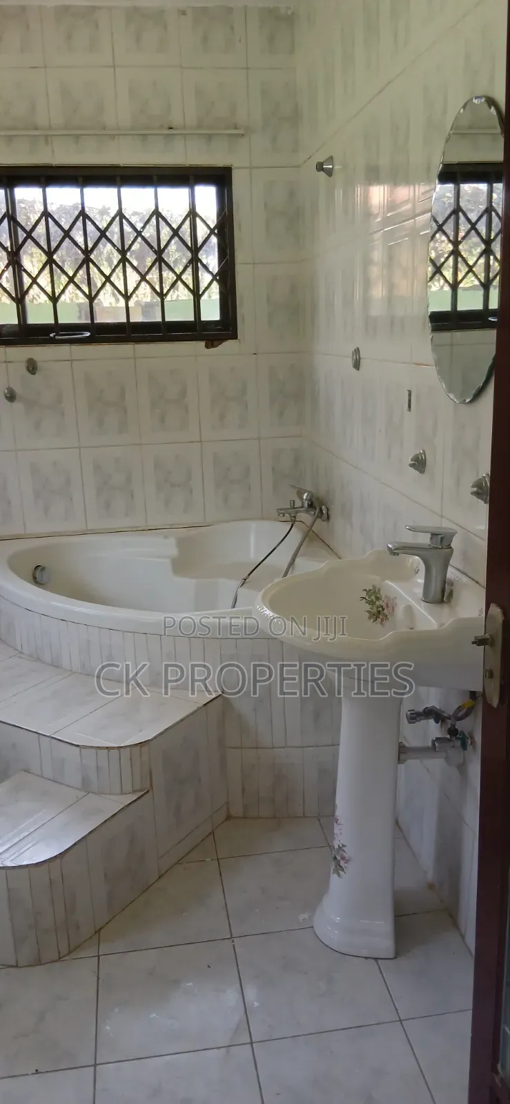 4bdrm House in Pillar 2 for rent