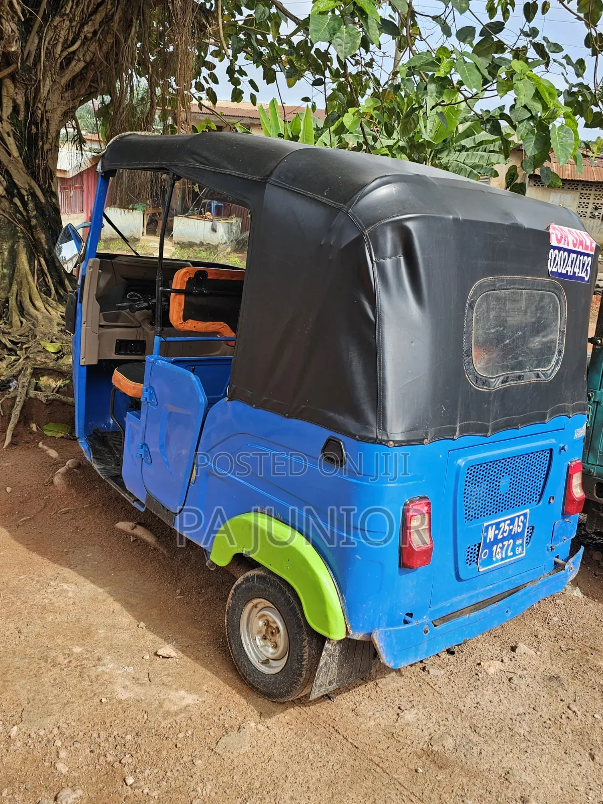 Bajaj RE 2025 Blue
