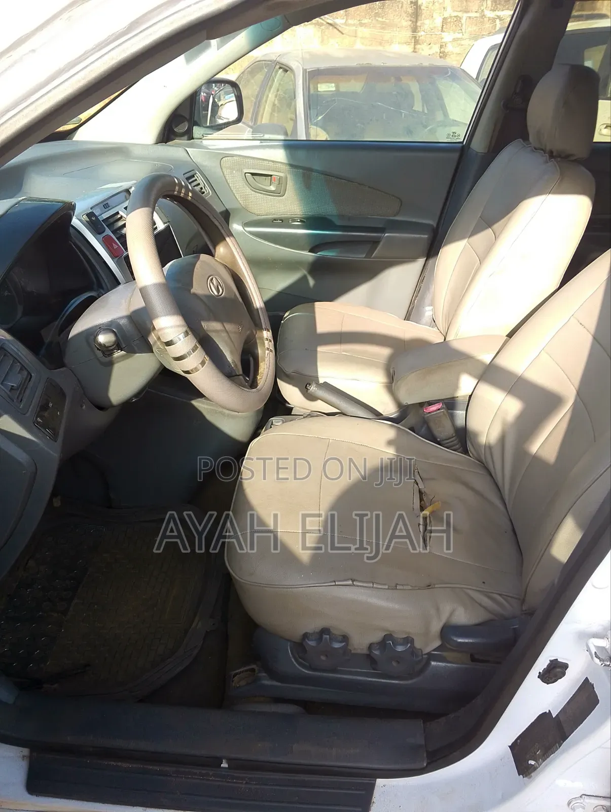 Hyundai Tucson GLS FWD 2008 White