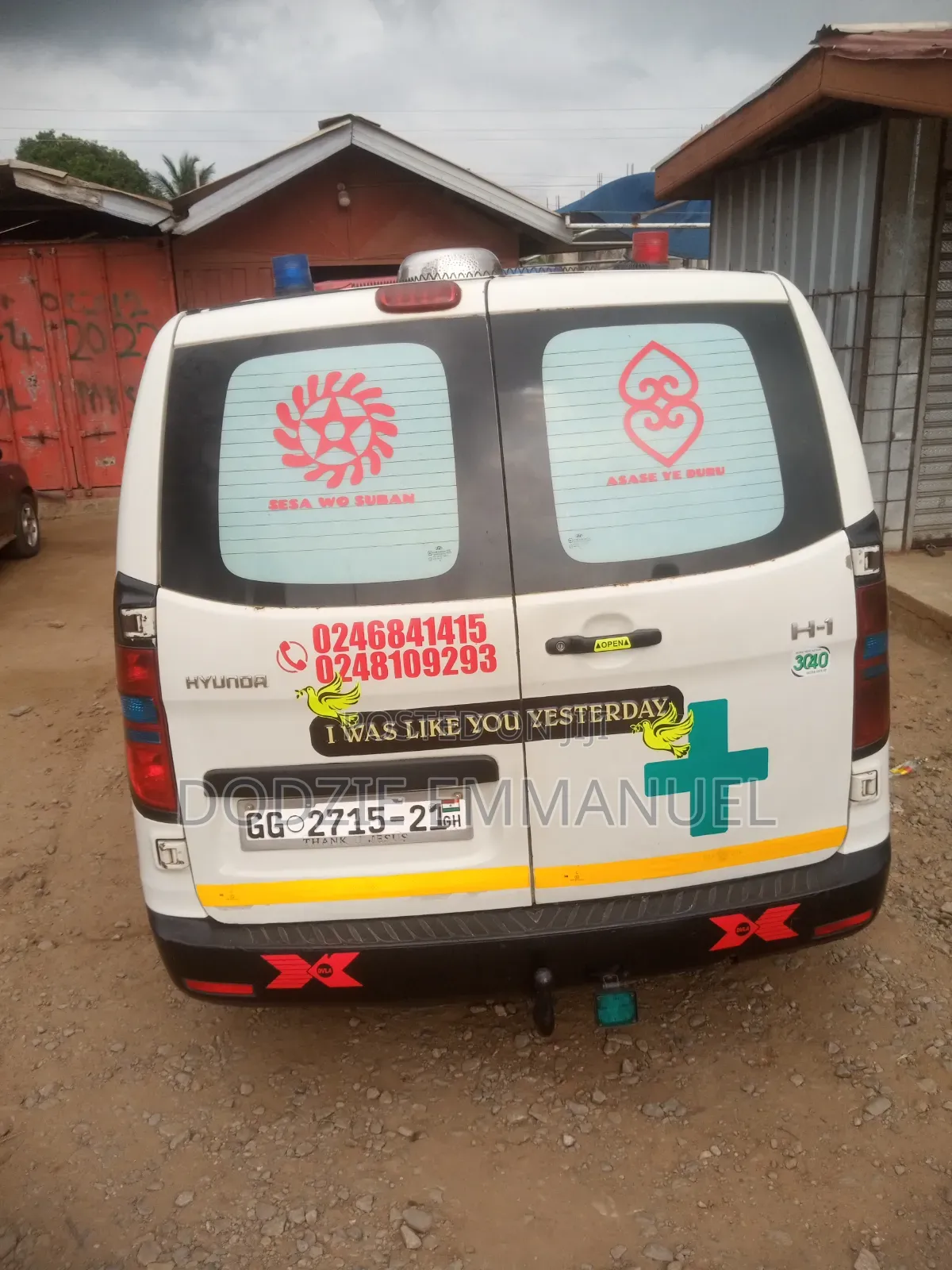 Hyundai H1 2001 White