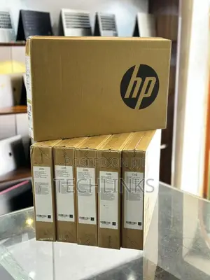 New Laptop HP 15 16GB AMD Ryzen 5 SSD 512GB