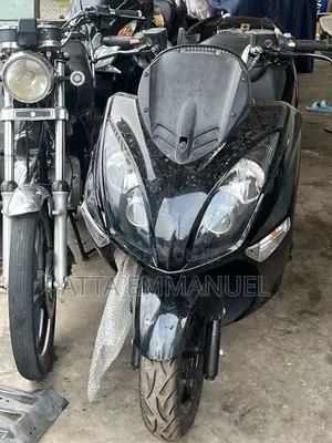 Yamaha Majesty 2020 Black