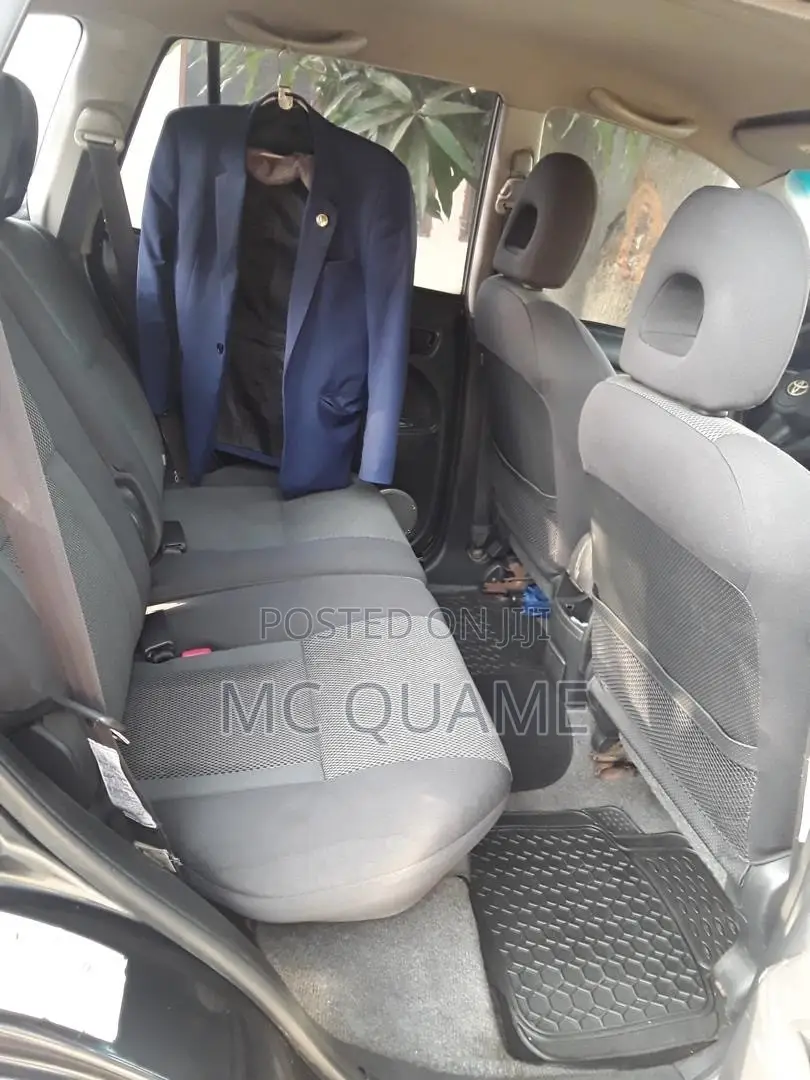 Toyota RAV4 2.0 4x4 Executive 2004 Gray