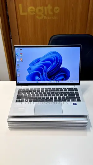 Laptop HP EliteBook 1040 G8 16GB Intel Core i7 SSD 512GB