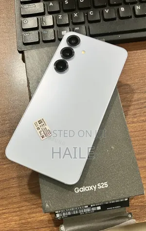 Samsung Galaxy S25 256 GB White