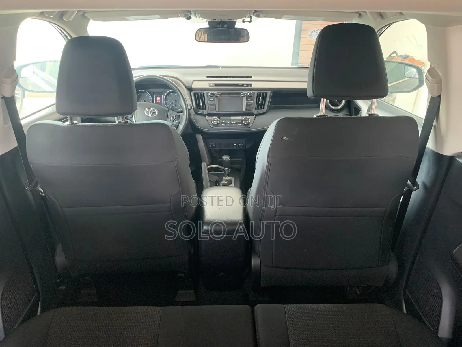 Toyota RAV4 XLE 4dr SUV AWD (2.5L 4cyl 6A) 2018 Gray