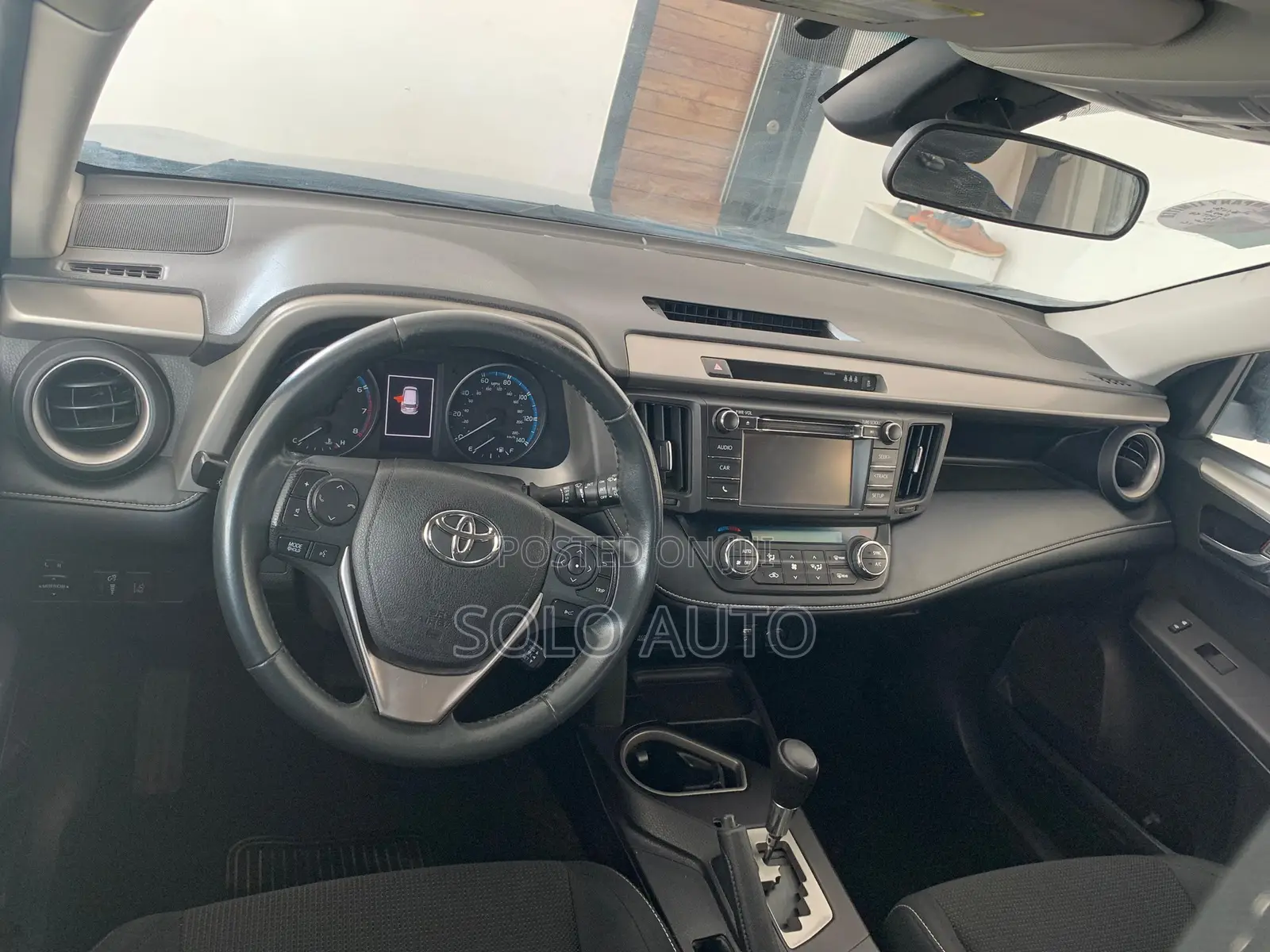 Toyota RAV4 XLE 4dr SUV AWD (2.5L 4cyl 6A) 2018 Gray