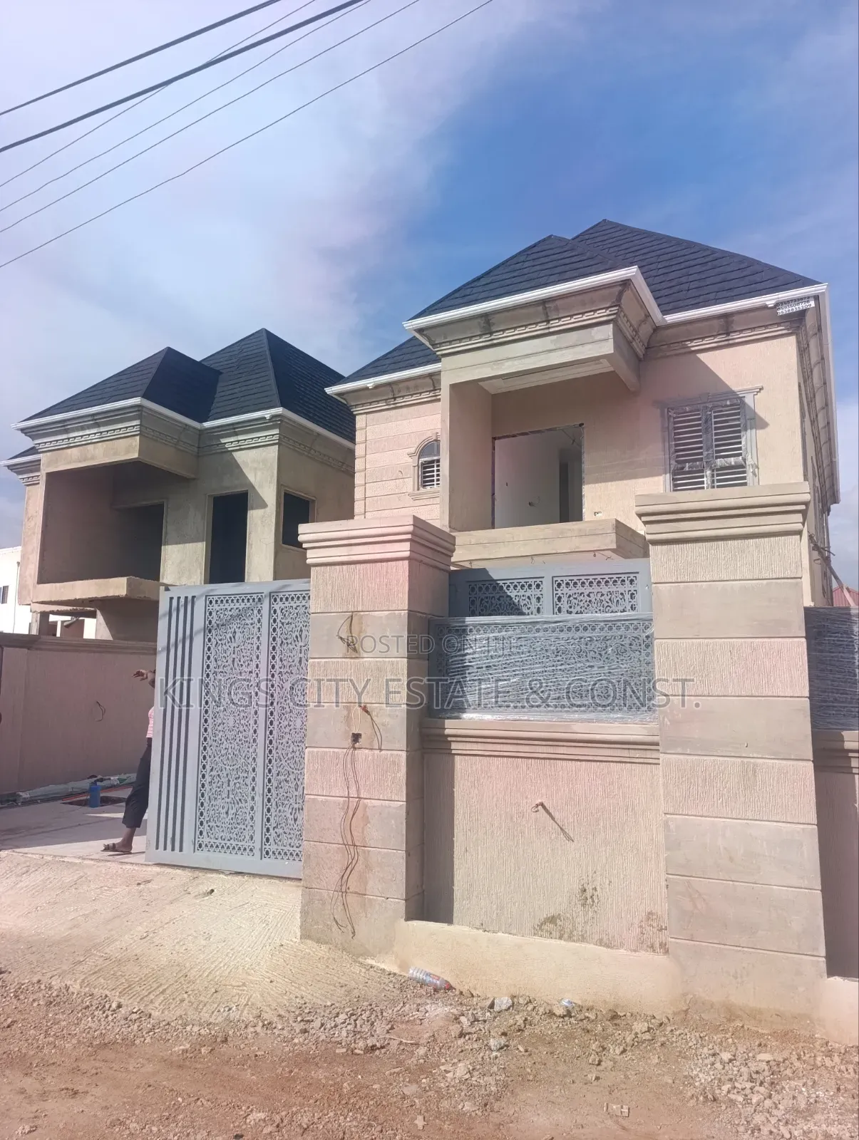 3bdrm House in Ayawaso, Pokuase for sale