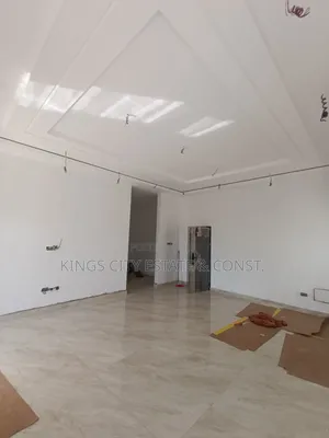 3bdrm House in Ayawaso, Pokuase for sale