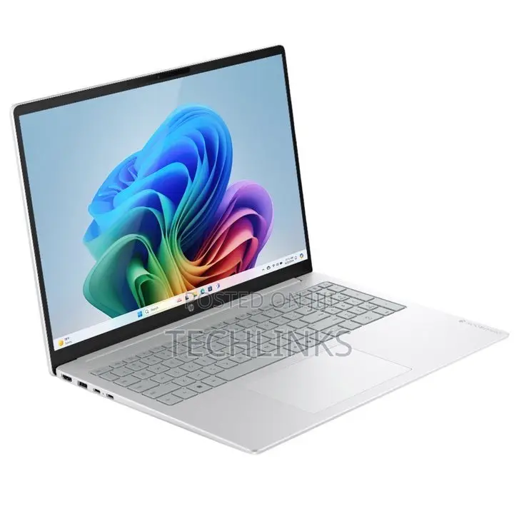 New Laptop HP OmniBook 3 8GB Intel Core Ultra 5 SSD 512GB