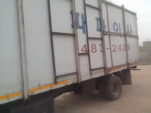 Hyundai Container 2010 White