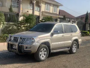 Toyota Land Cruiser Prado 3.0 D-4D 3dr 2008 Beige