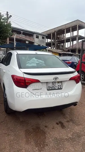 Toyota Corolla 2017 White