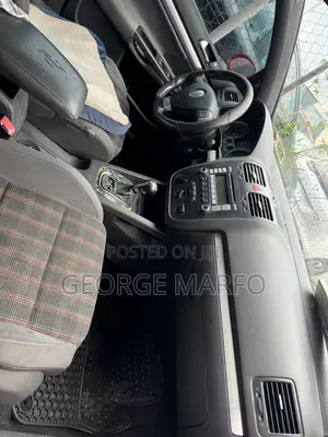 Volkswagen Golf GTI 2009 Red