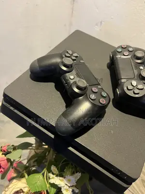 PlayStation 4 Slim