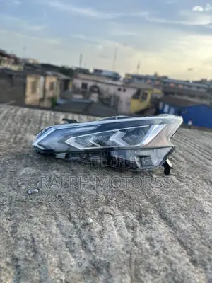 Nissan Altima 2019-2022 Headlight Pair