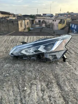 Nissan Altima 2019-2022 Headlight Pair