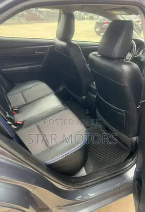 Toyota Corolla 2017 Gray