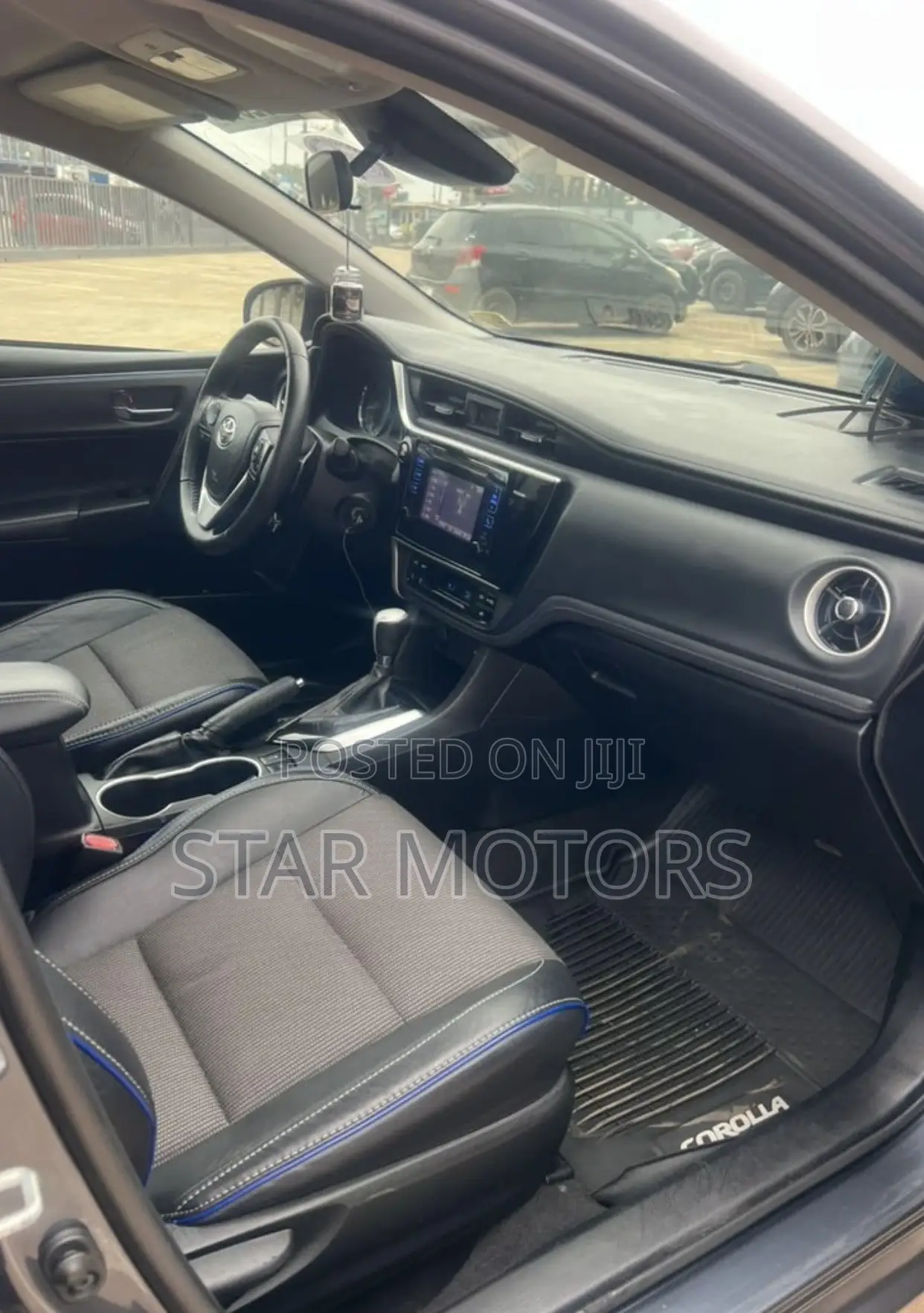 Toyota Corolla 2017 Gray