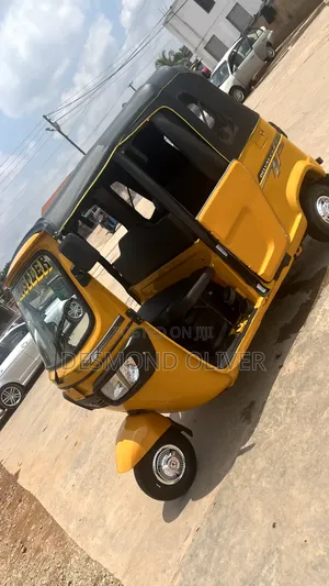 TVS King Deluxe Plus iTouch Start 2026 Yellow