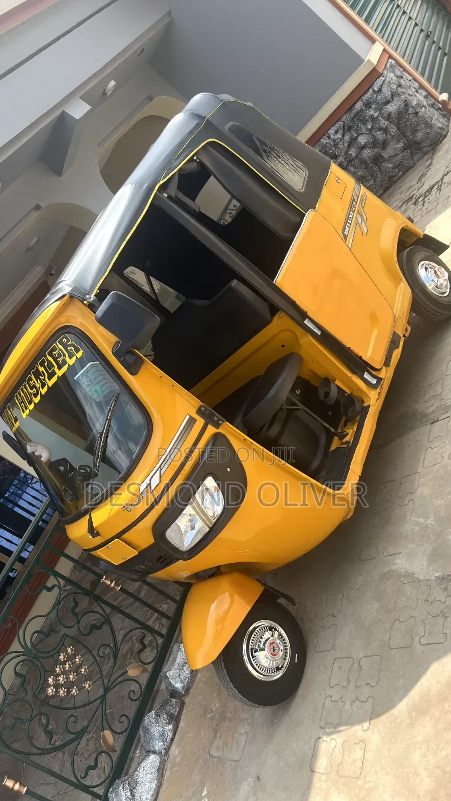 TVS King Deluxe Plus iTouch Start 2026 Yellow