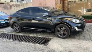 Hyundai Elantra 2013 Black