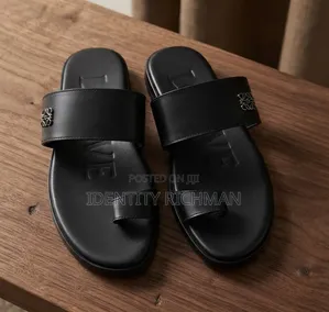 New Quality Black Slippers