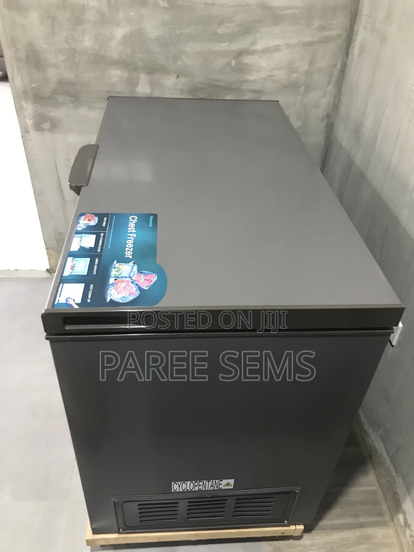 310L Hisense Chest Freezer