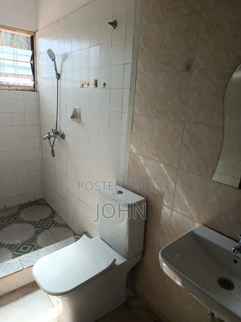 2bdrm Apartment in Survivorestates, Market for rent