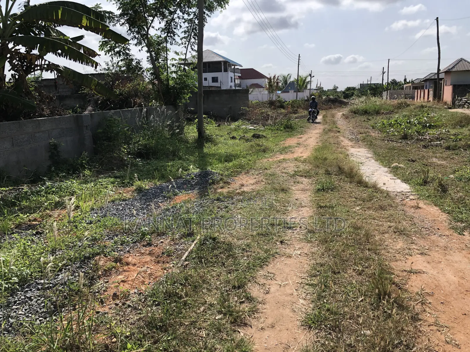 One Plot of Land for Sale at Oyarifa