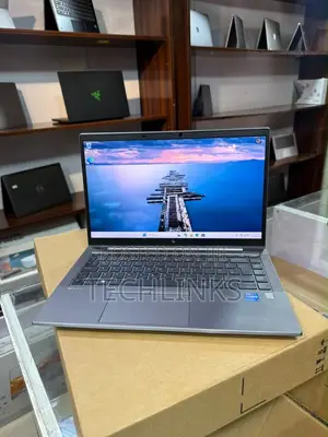 Laptop HP ZBook Firefly G8 16GB Intel Core i7 SSD 512GB