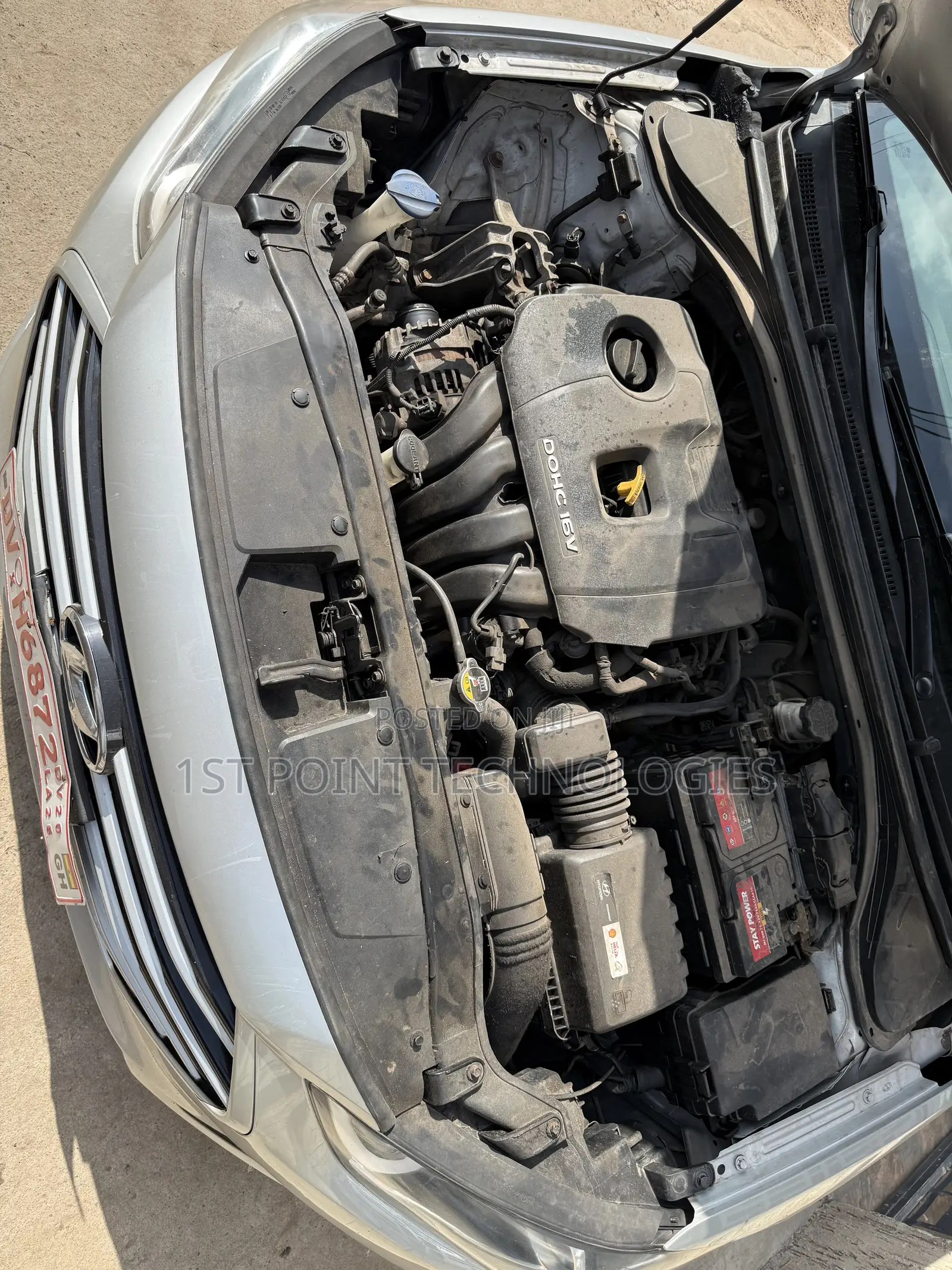 Hyundai Elantra SE Sedan FWD (2.0L 4cyl 6M) 2017 Silver