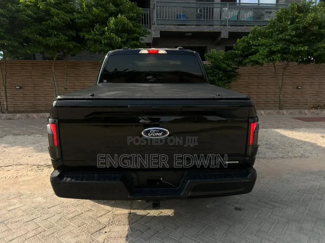 Ford F-150 XLT 2023 Black
